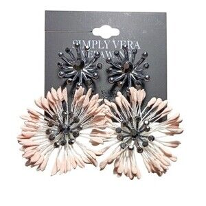 Simply Vera Vera Wang Flower Earrings NEW